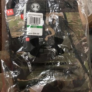 Under armour fitted long underwear